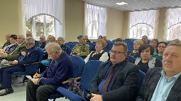 Знакомство с Майной